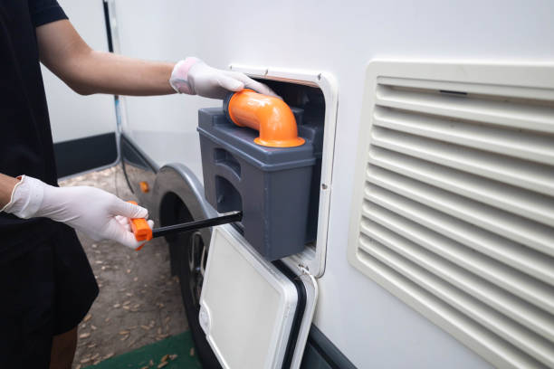 Best Portable toilet rental cost  in Albany, MN
