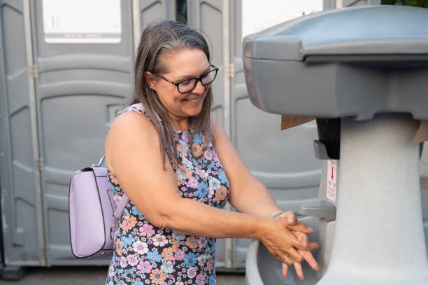 Best Affordable porta potty rental  in Albany, MN
